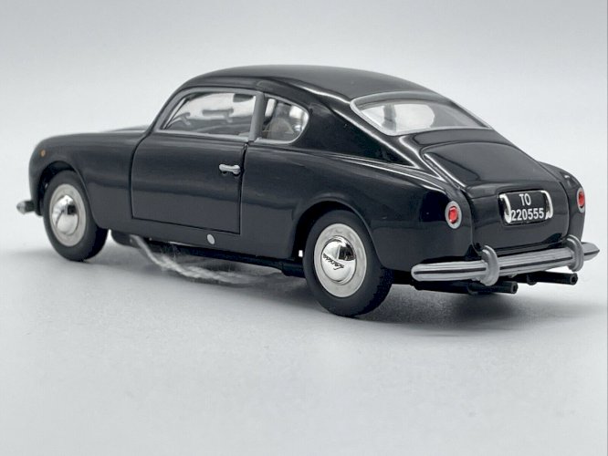 Coffret Lancia Aurelia Gran Turismo GT B20 1 série (1951) 1/43 Solido