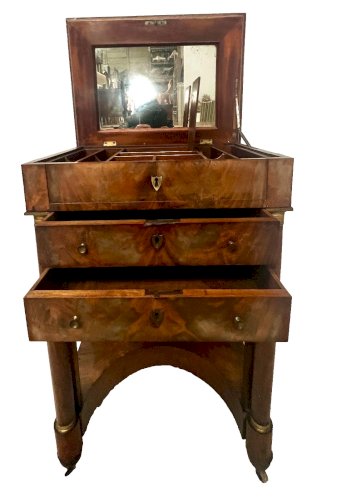 Coiffeuse de dame d'époque Empire en acajou et placage XIX siècle