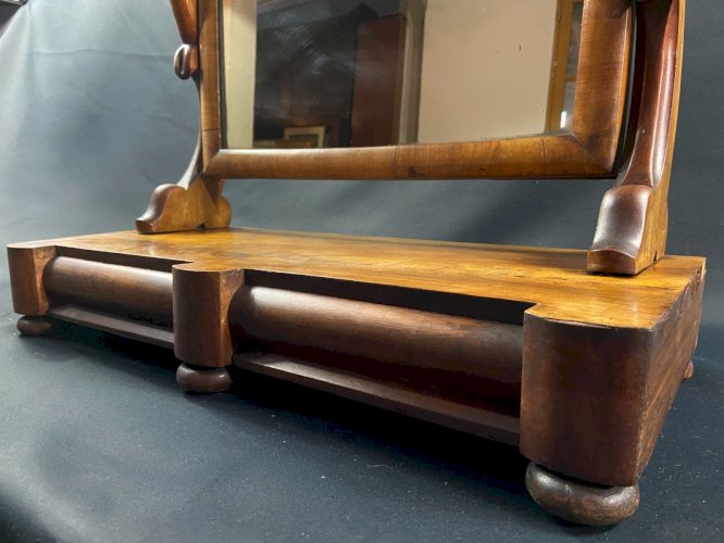 Coiffeuse de table XIXe à deux tiroirs & miroir en noyer d'époque Louis-Philippe