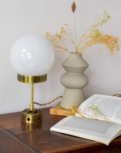 Colette, the vintage lamp No. 346