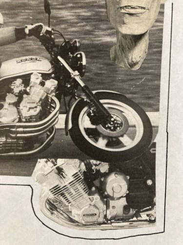 Collage 1980 Moto Mort  Ancien A Identifier Atelier Art XXe Curiosité