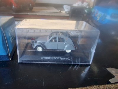Collection Atlas 1/43 -ème Voiture de mon Père CITROEN 2CV Type AZ NEUVEen boite