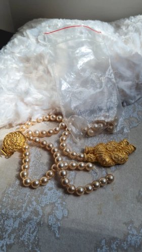 Collier à restaurer
