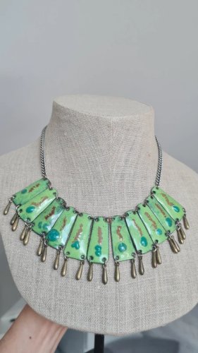 collier ancien émaillée sur cuivre