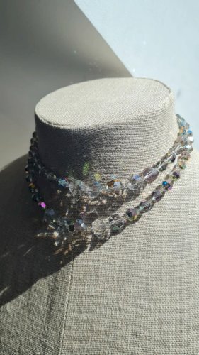Collier ancien perles  boréales en cristal à facettes années 50