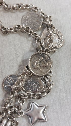 Collier avec pendentif angelot, en métal argenté, Allan's