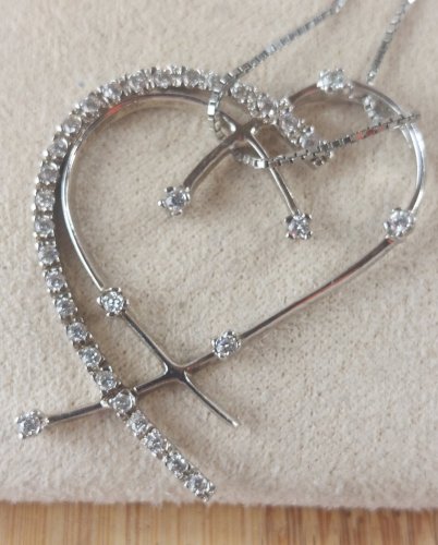 Collier avec pendentif coeur, décor zircon, en argent massif, Maty