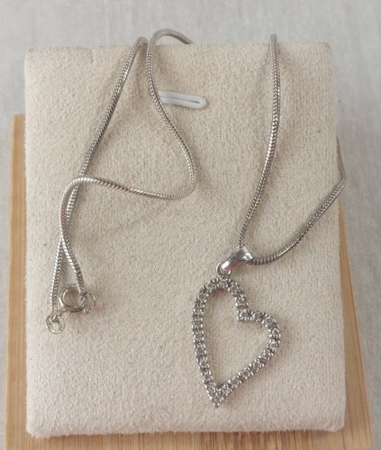 Collier avec pendentif coeur, décor zircon, en argent massif
