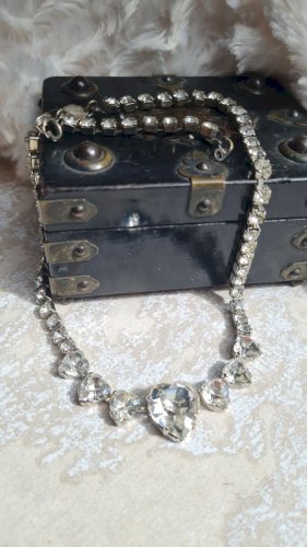 collier bijou Brigitte - ras de cou strass cœur