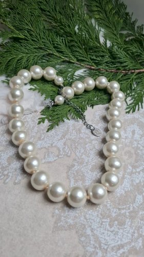 collier de fausses perles Bala boosté