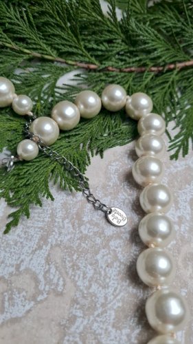 collier de fausses perles Bala boosté