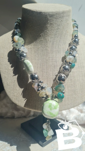 collier en Agate et céramique vintage