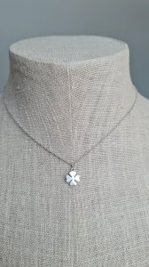 Collier en argent 925 porte-bonheur trèfle à quatre feuille