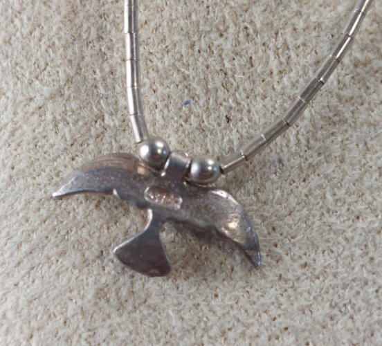 Collier en argent, décor oiseaux