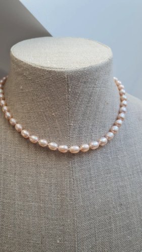 Collier en perles deau douce rosées