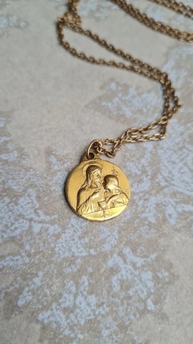 Collier et médaille de jésus  signée Lasserre - en plaqué Or (Fix et Galy )