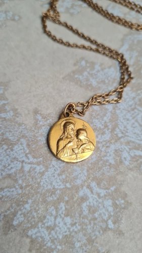 Collier et médaille de jésus signée Lasserre - en plaqué Or (Fix et Galy )