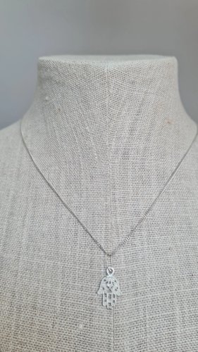 Collier et pendentif main de fatma en argent filigrane