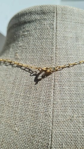 Collier fantaisie  très fin doré