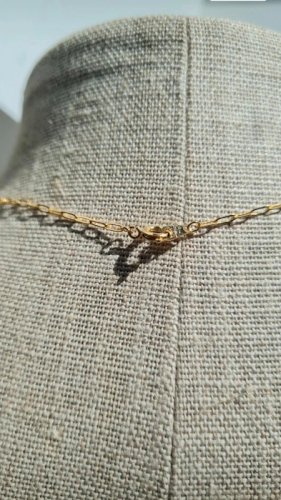 Collier fantaisie très fin doré