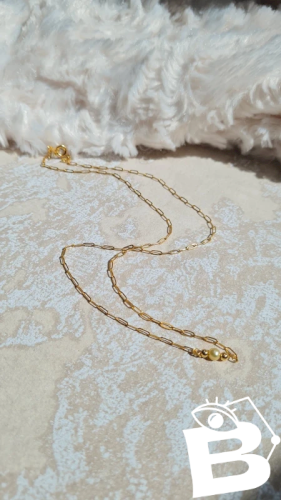 Collier fantaisie  très fin doré