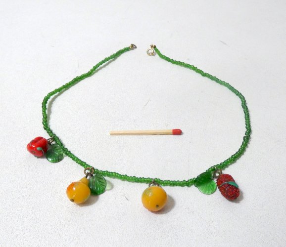 collier fruits perles de verre murano glass vintage