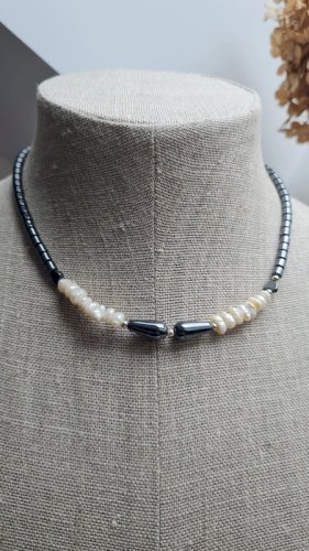 Collier Hématite et perles deau douce