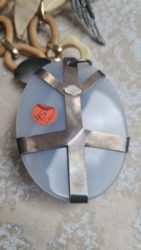 Collier Lanvin à restaurer