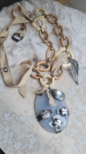 Collier Lanvin à restaurer