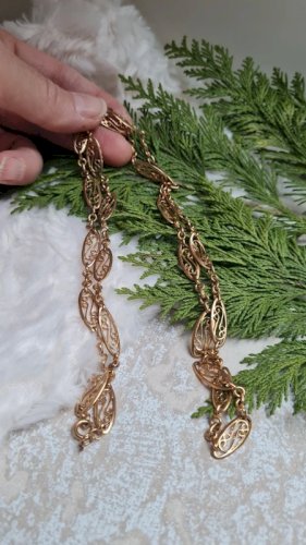 collier long ancien en plaqué or filigrane