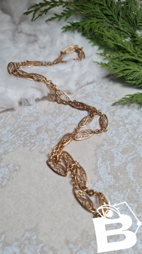 collier long ancien en plaqué or filigrane