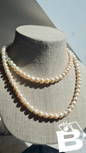 Collier long de grosses perles deau douce vintage