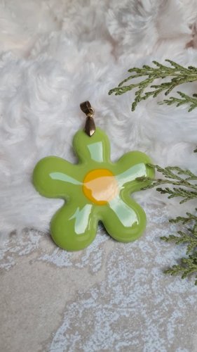 Collier oversize fleur style sixties