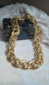 Oversize necklace - choker - vintage - costume necklace