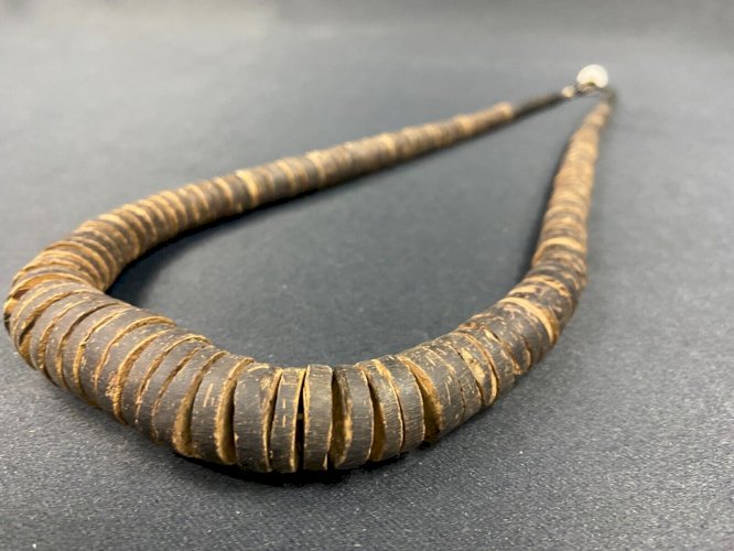 Collier Papouasie Nouvelle Guinée Sepik Iatmul Abelam Korowai