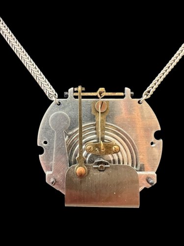 Collier pendentif, Bijoux de créateur design Brutalist vintage ancien Modernist