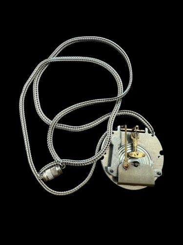 Collier pendentif, Bijoux de créateur design Brutalist vintage ancien Modernist