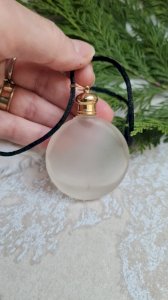collier - pendentif flacon de parfum - fiole en verre