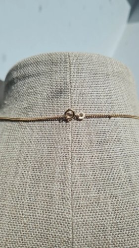 Collier  plaqué or et petits saphirs