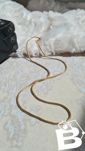 Collier - Ras de cou  plaqué or chaine serpent / queue de souris