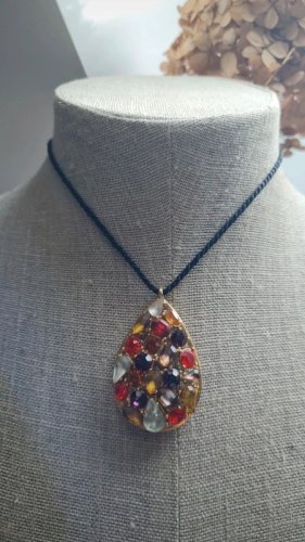 Collier - ras de cou - vintage -strass -signé Belle Paris- collier fantaisie