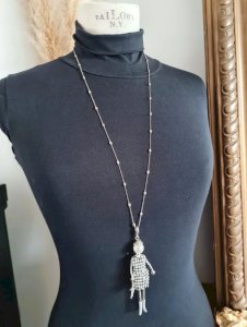 long necklace - costume necklace - silver - stylish - CRS - rhinestones
