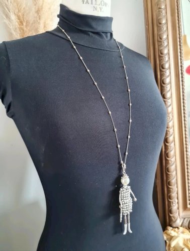 collier sautoir - collier fantaisie- argenté - chic- CRS- strass