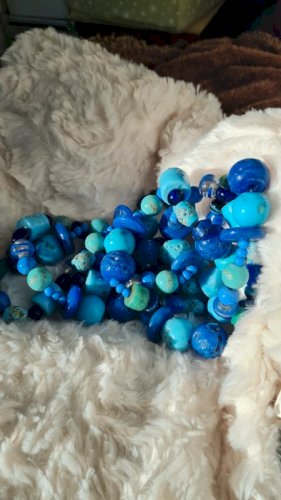 Collier - sautoir en pate de verre