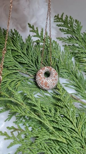 Collier Swarovski : cristaux champagne