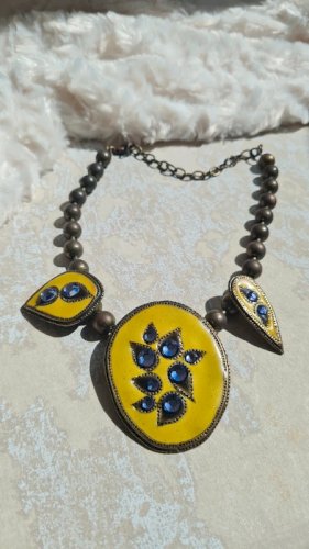 Collier ( Taratata ) émaillé