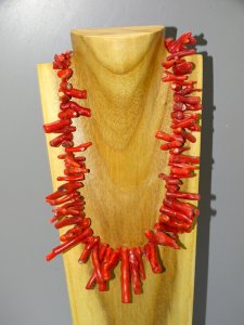 -VINTAGE RED CORAL NECKLACE MARYLIN ANTIQUE JEWELRY STYLE JEWELRY COLLECTION