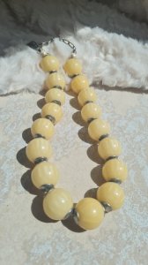 Collier vintage Italien perles galalithe
