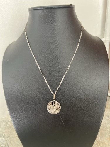 Collier vintage pendentif double face, médiéval fileuse, château fort rétro