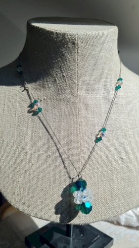 collier vintage  perles en verre strass